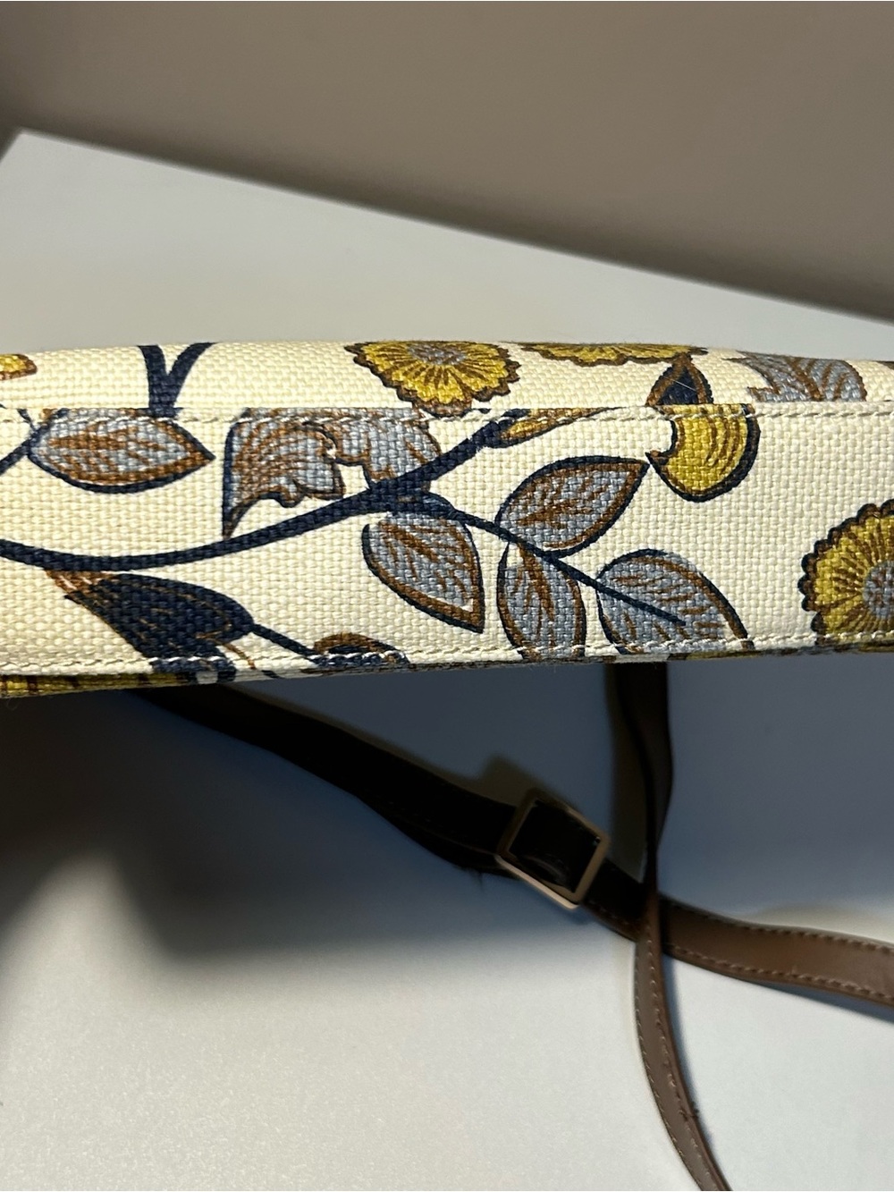 Spartina 449 Crossbody Bag Yemaya Pattern Brown Gold Floral Boho EUC - Picture 6 of 11